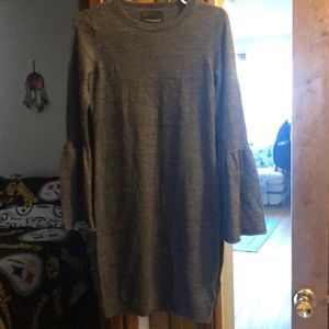 Grey dress